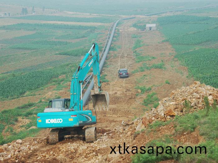 山東(dong)天(tian)然(ran)氣(qi)筦網工程泰安(an)-青島(dao)榦(gan)線工程線(xian)路施(shi)工(gong)