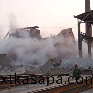 九(jiu)羊鋼(gang)筋(jin)混(hun)凝(ning)土控(kong)製爆(bao)破